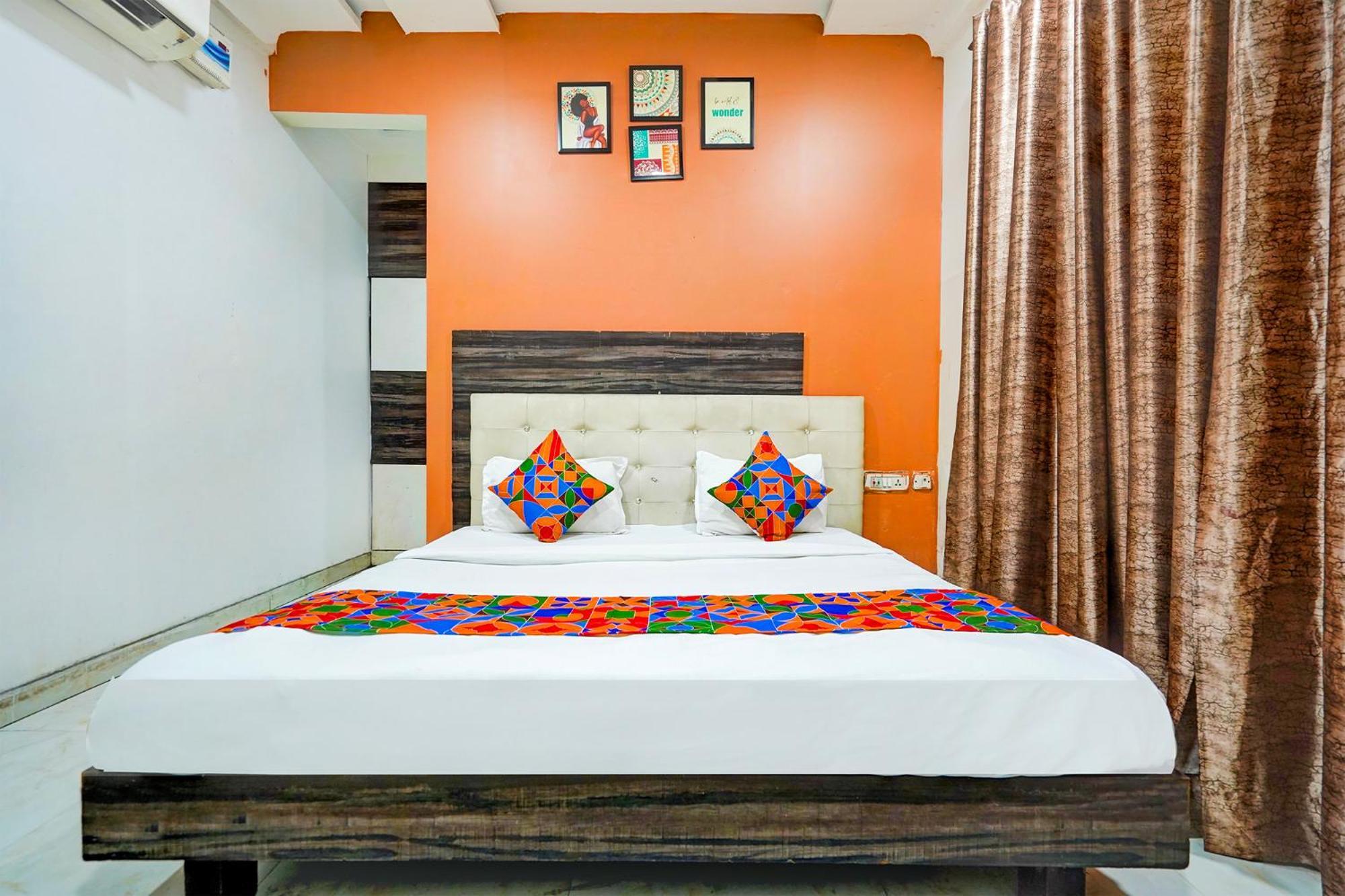Fabhotel Season Grand Делі Екстер'єр фото